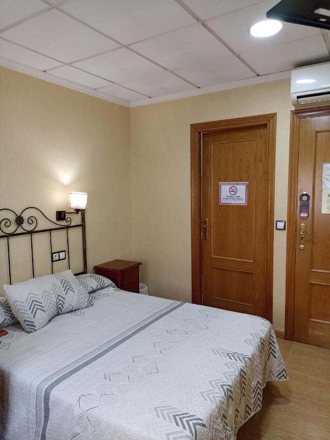 Hotel Beatriz Burriana Extérieur photo