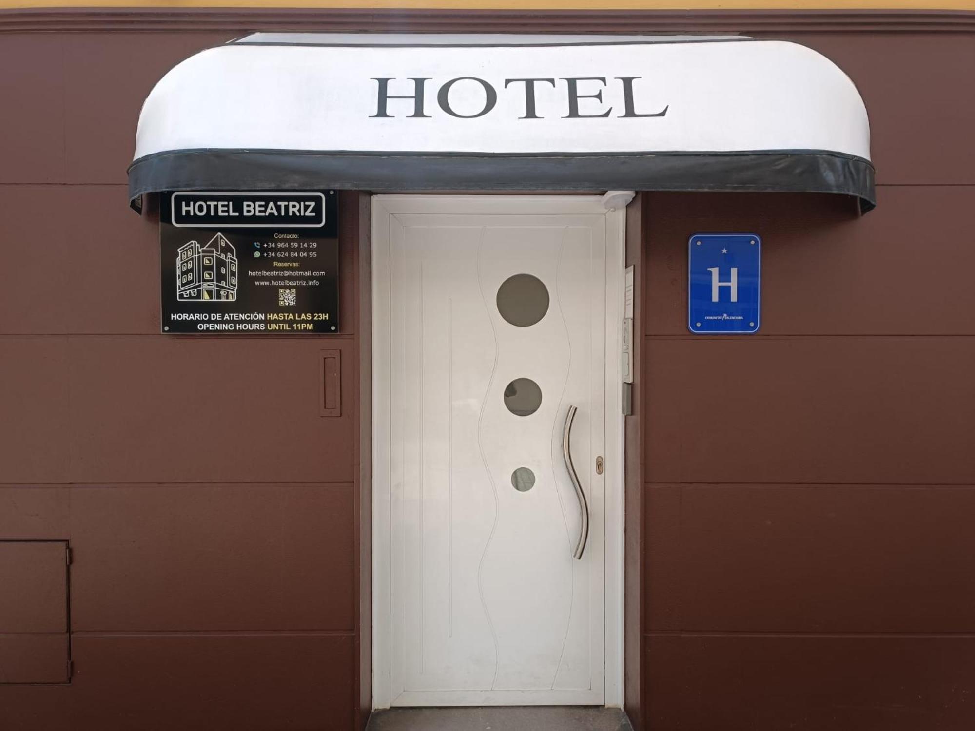 Hotel Beatriz Burriana Extérieur photo